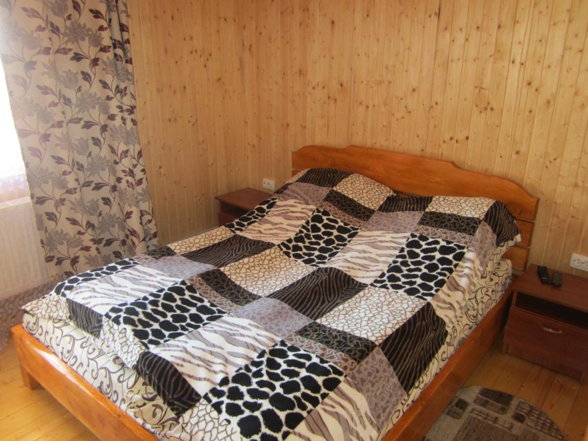 Базилік Hotel Jaremcse Kültér fotó