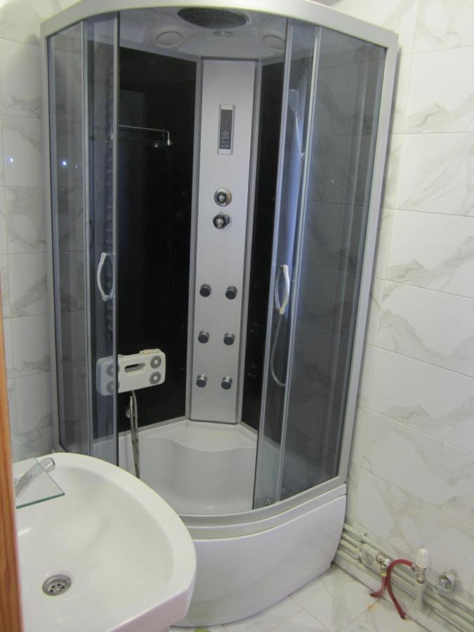 Базилік Hotel Jaremcse Kültér fotó